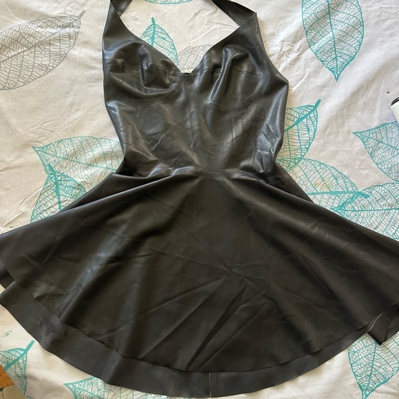 Breathless couture latex Baby Doll gown - Picture 2 of 2